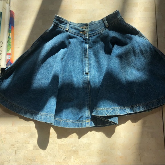 VINTAGE GUESS DENIM MINI SKIRT - Picture 3 of 7